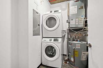 Full-size samsung smart washer & dryer